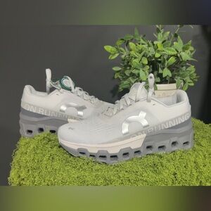 On Running Light Gray Sneakers